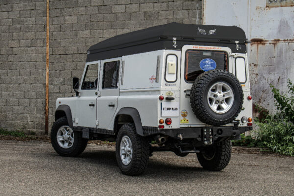 TOIT RELEVABLE ALU CAB ICARUS NOIR POUR LAND ROVER DEFENDER 110 – Image 2