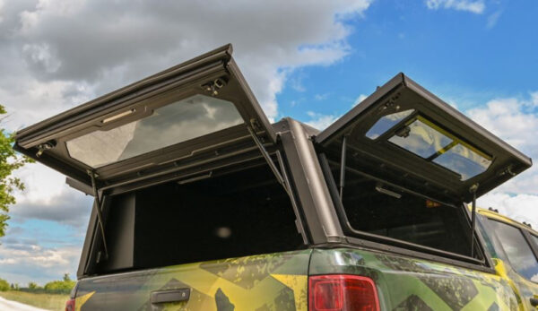 HARDTOP ALU CAB "CONTOUR NEXT GENERATION" - ALUMINIUM NOIR AVEC VITRES LATERALES – Image 4